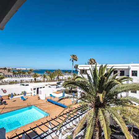 Casa Coral With Sea Views & Ac
