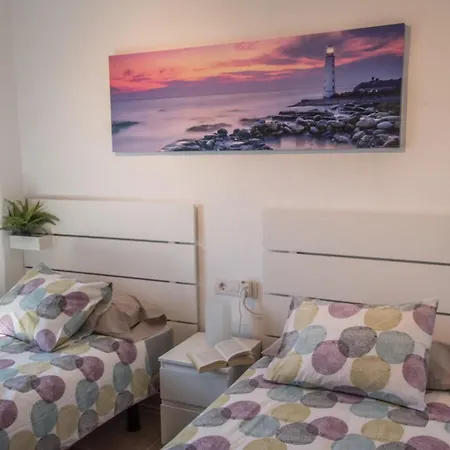 Casa Coral With Sea Views & Ac