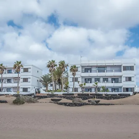 Casa Coral With Sea Views & Ac *