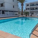 Casa Coral With Sea Views & Ac *